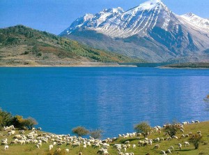 Campotosto-Lake