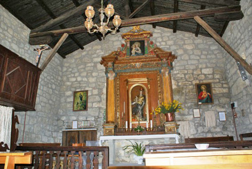 Church-Madonna-Tibia-interno