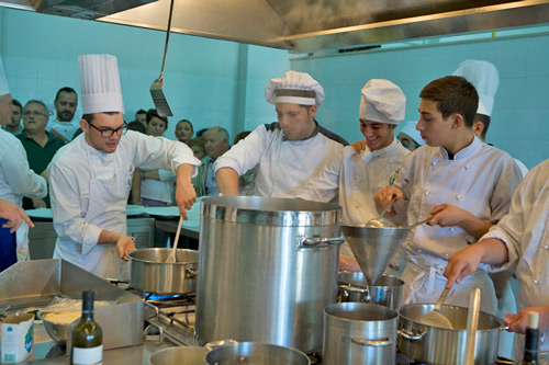 villa-santa-maria-school-kitchen-Italian