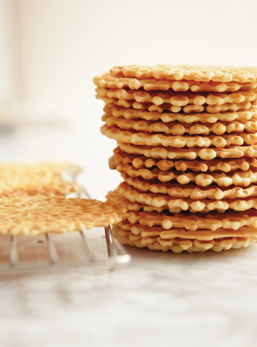 Pizzelle-nevole-neole-ferratelle