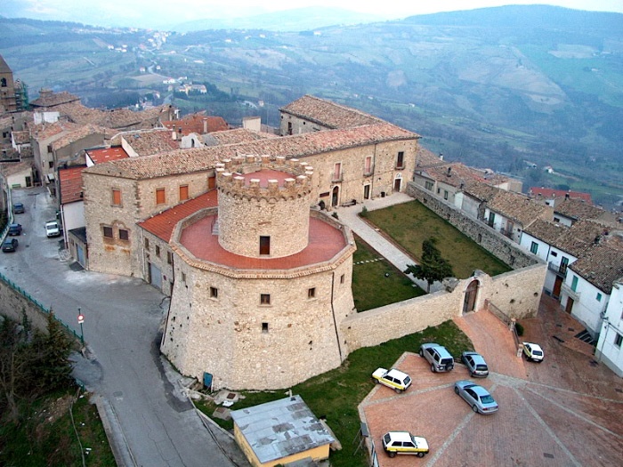 palmoli-castle