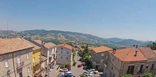 Aerial-view-hills-Abruzzo