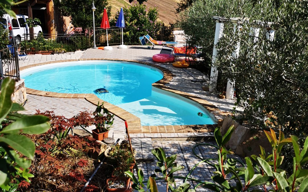 How to install and build a pool in your dream home in Abruzzo and Molise