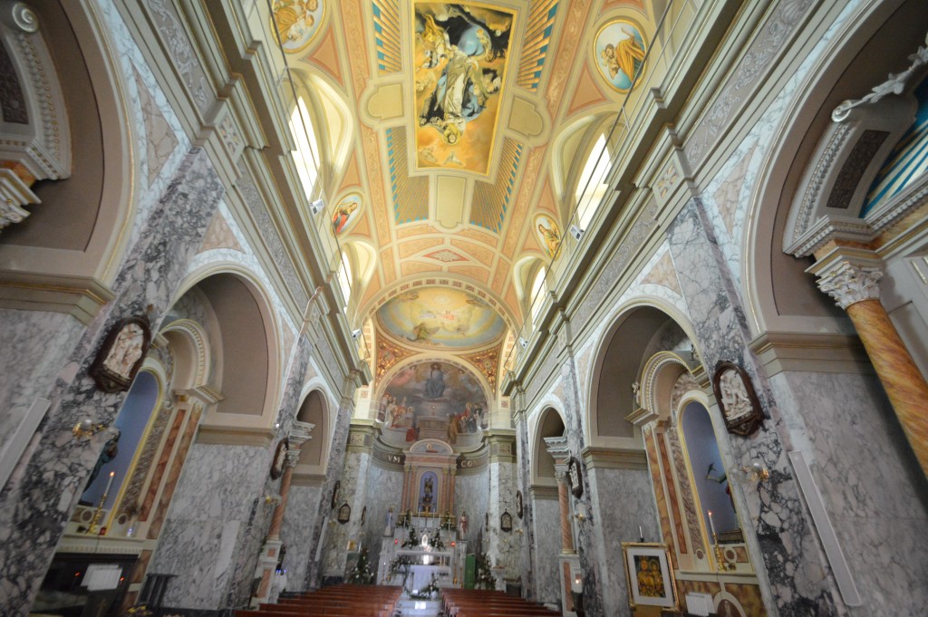 internal-church-roccaspinalveti