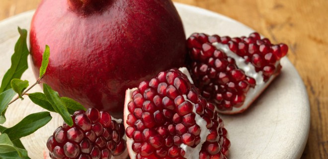 pomegranate-and-vitamins