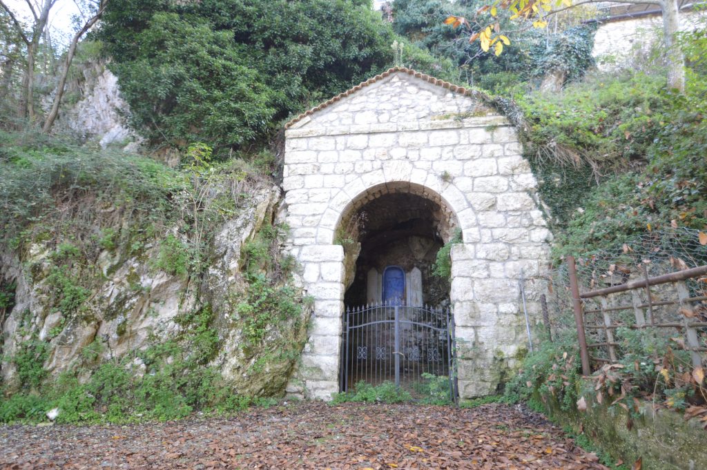 grotta portella