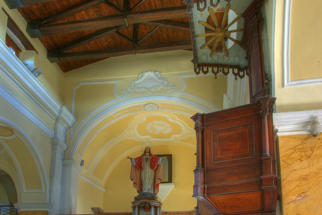 interno chiesa San Silvestro